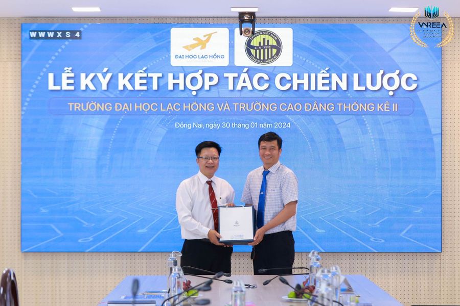 Lễ ký kết hợp tác chiến lược giữa trường đại học Lạc Hồng (LHU) và Cao đẳng Thống Kê II (COS2)