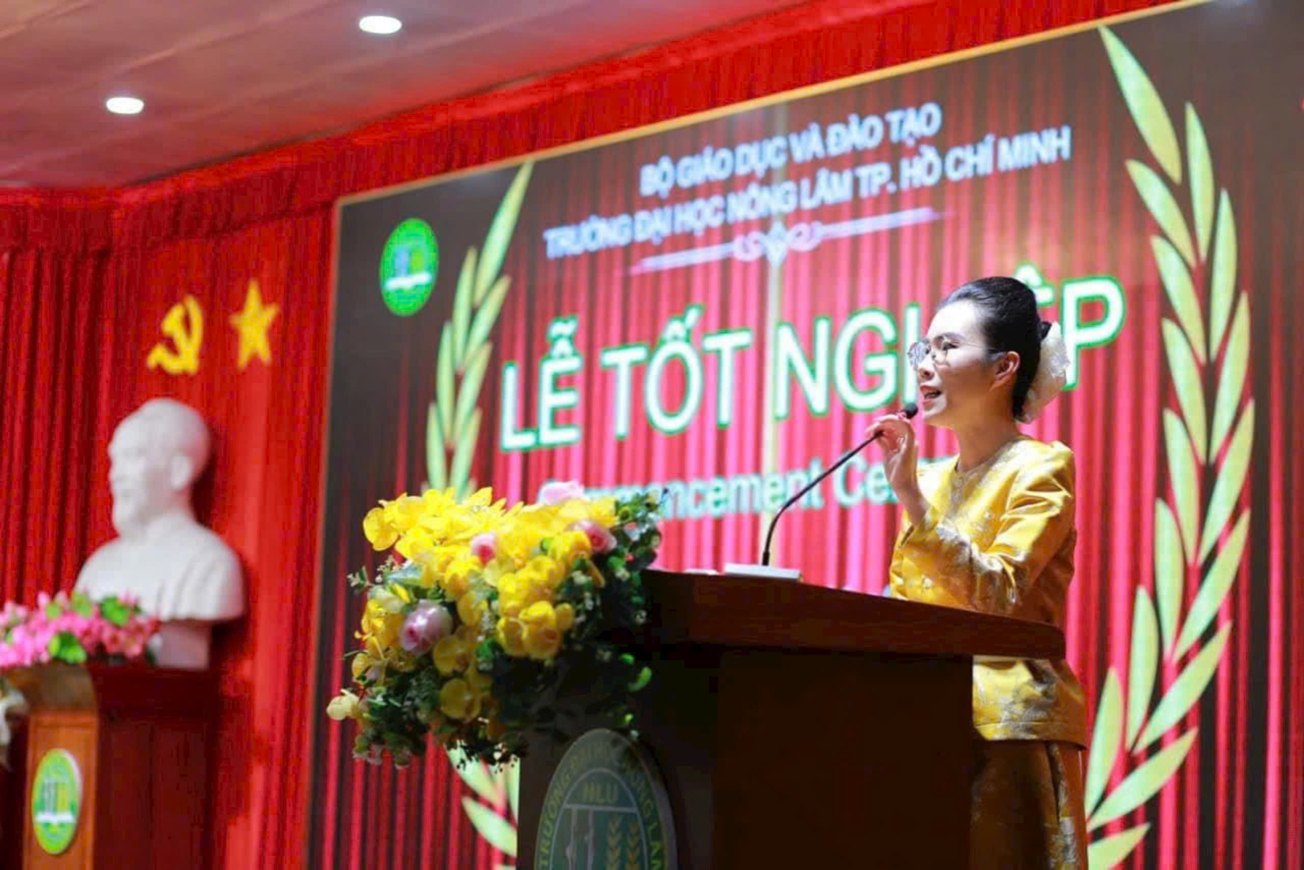 Đại diện VNREEA – Ths. Nguyễn Thị Kim Khánh tham dự và phát biểu tại Lễ tốt nghiêp Trường Đại Học Nông Lâm TP. HCM